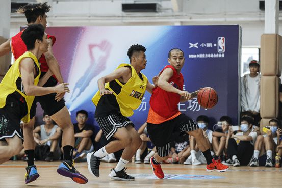 球场冲突与 球场冲突与