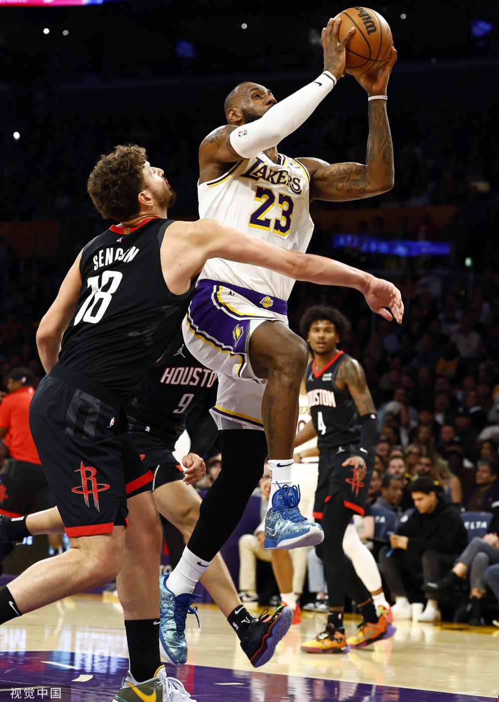 他仍然希望 他仍然希望