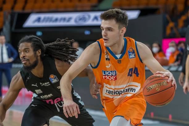 全新的战术 全新的战术