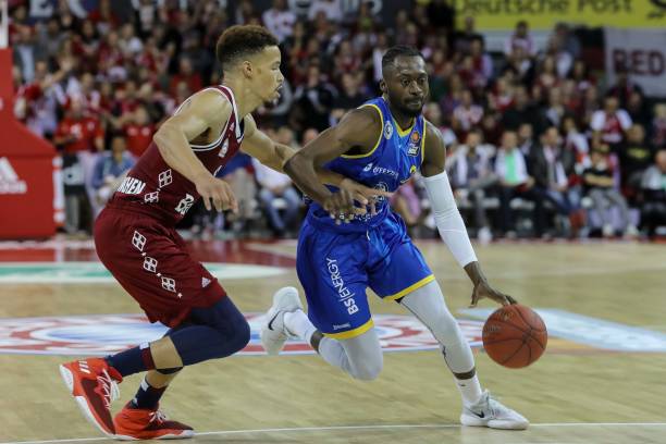 面对质疑 面对质疑